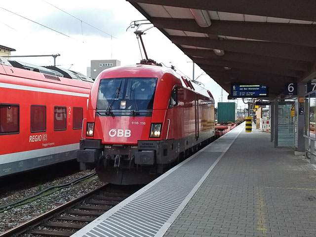 1116  �im Hbf Augsburg