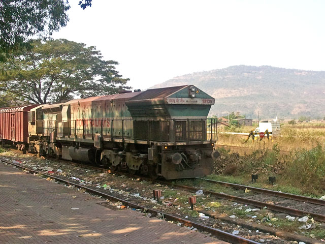 12135  im Bhf Roha