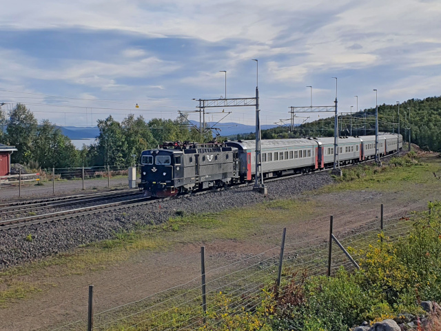 1324 im Bhf Torneträsk