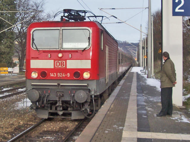 143 im Bhf Oppenweiler