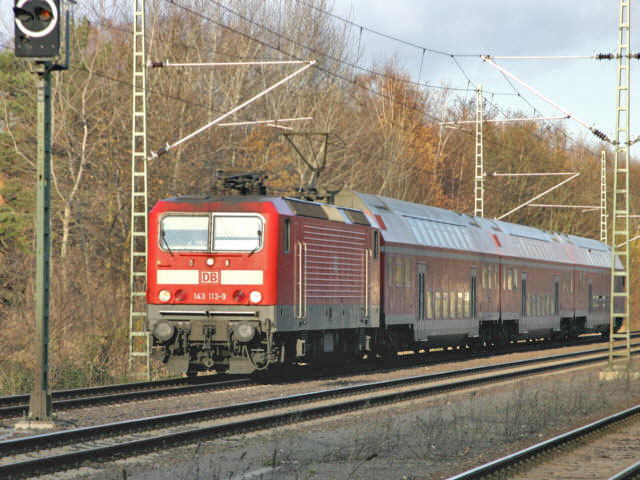 143  im Bhf M&ouml;ser