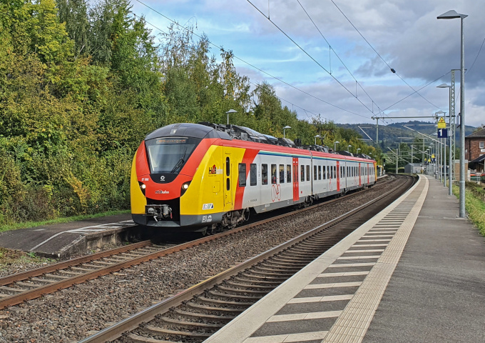 1440 �im Bhf Hsbach