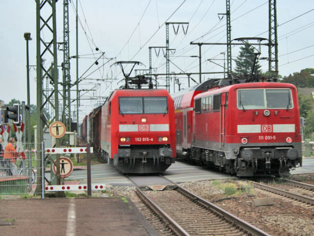 152  im Bhf Leer