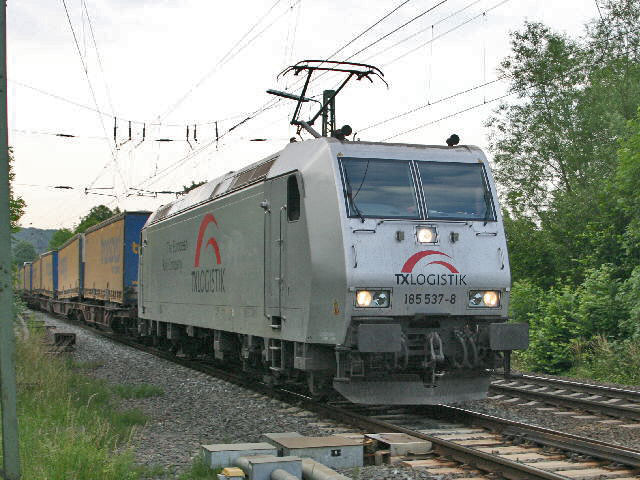 185  im Bhf Baunatal-Guntershausen
