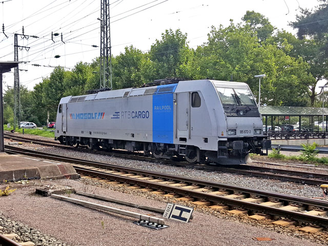 185 im Bhf Rastatt