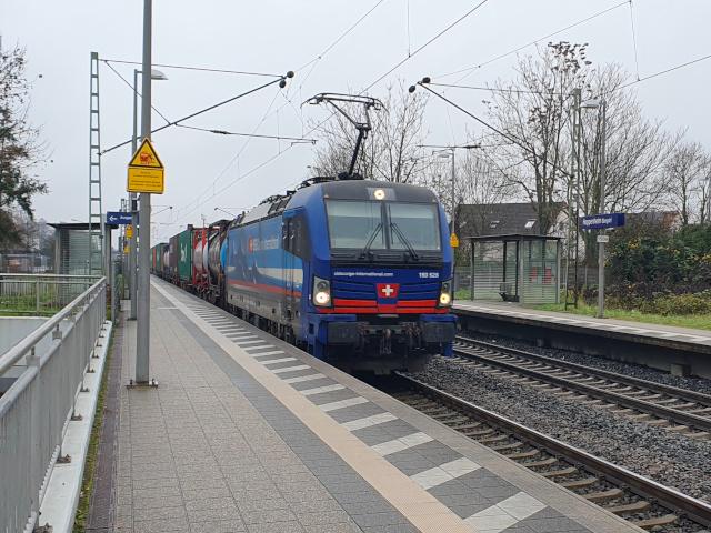 193 im Bhf Heppenheim