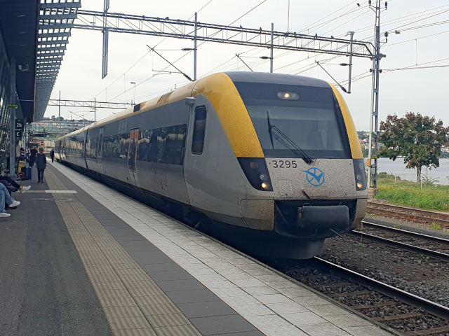 3295 Bhf J�nk�ping C