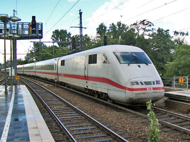 401 �Berlin, Bhf Zoo