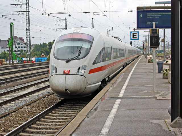 411  im Bhf. M&uuml;nchen-Pasing