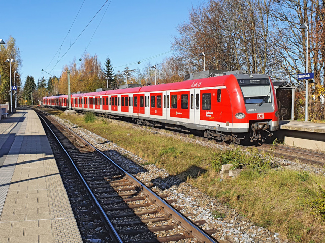 423  im Bhf. Sauerlach