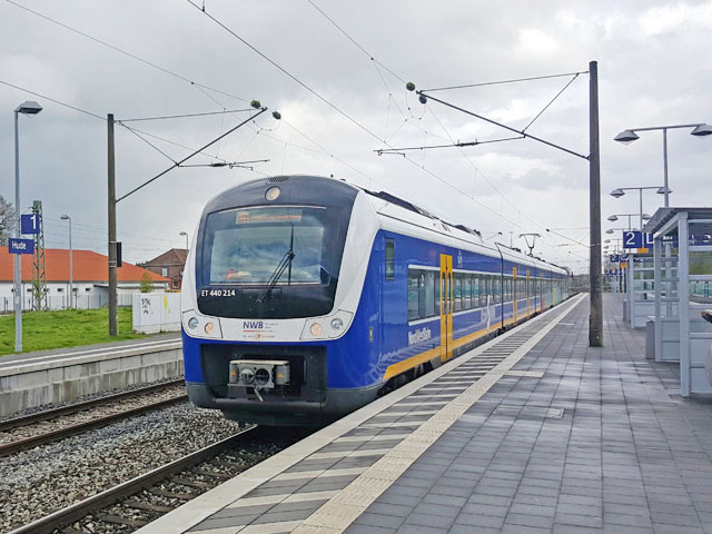 440  im Bhf Hude