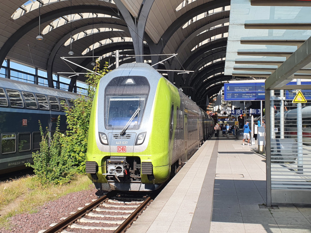 445  im Hbf Kiel