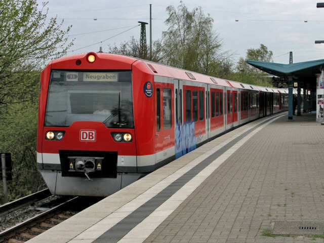 474  im S-Bhf Hamburg Stellingen