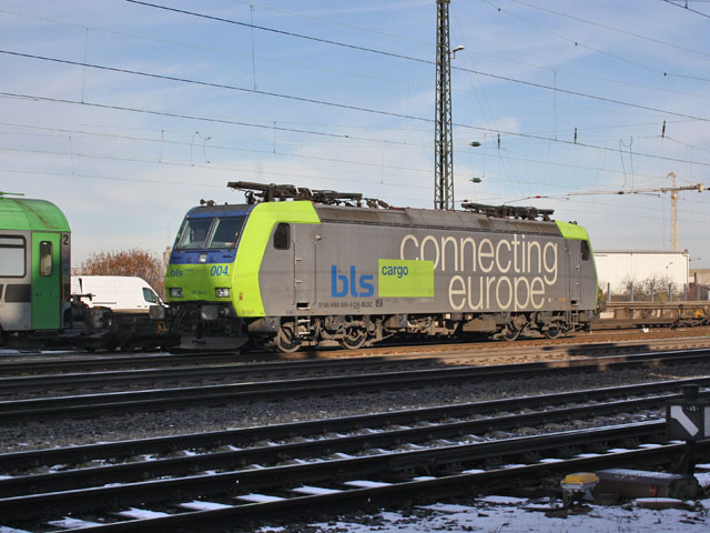 485  im G&uuml;terbahnhof Freiburg
