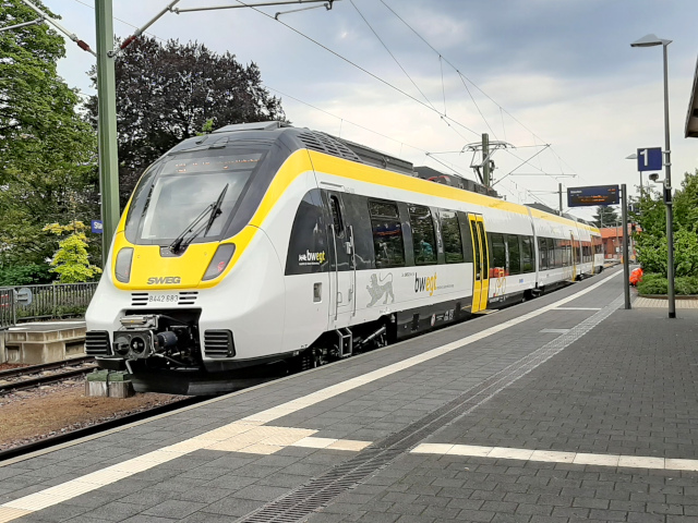 8442  im Bhf Staufen 