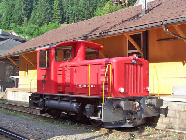 Tm 8776  im Bhf G&ouml;schenen