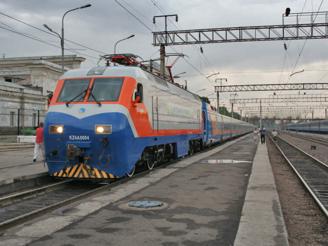 KZ4A  im Bhf Almaty