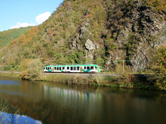 VT 266 zw. Laurenburg und Obernhof bei Nassau